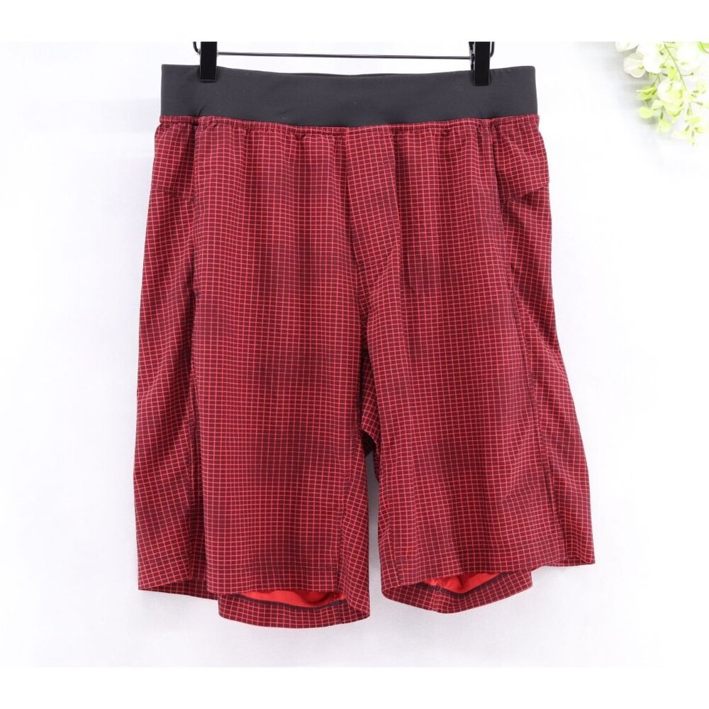 Lululemon Women's Core Shorts Unlined 11" Inseam … - image 1